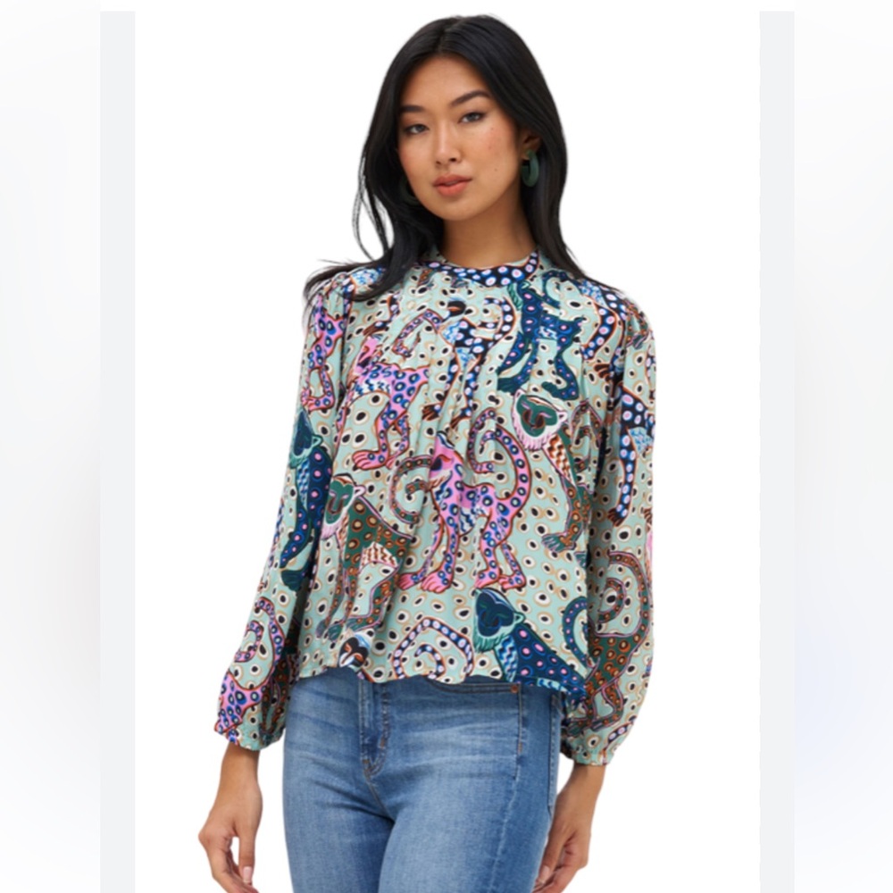 NWT Oliphant top